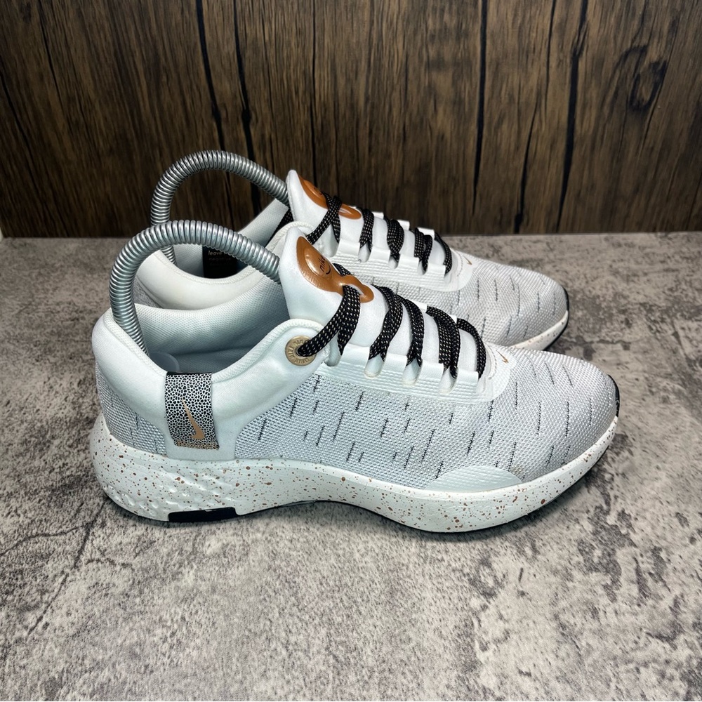 Nike Renew Serenity Run Womens Running Shoes White Size 6.5